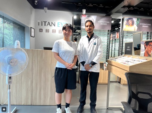 眼鏡屋TITAN EYESでの写真